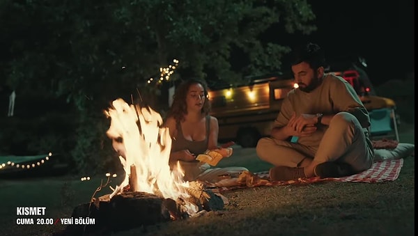 Melike ve Doğan'ın kaçtığını öğrenen aileler deliye dönerler ve bazıları ikilinin evlendiğini düşünür. Bu olaylar Melike ve Doğan'ı birbirine daha da yakınlaştırır.