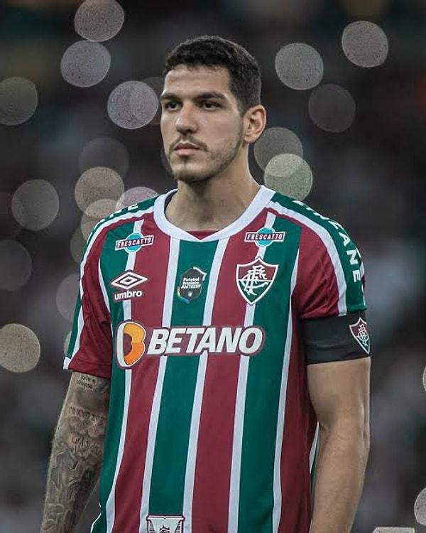 5. Lyanco transferinde mutlu sona ulaşamayan Beşiktaş, rotasını Brezilya Serie A ekiplerinden Fluminense'nin kaptanı Nino'ya çevirdi.