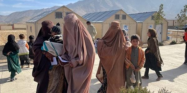 Birleşmiş Milletler'e göre Taliban'ın iktidarda olduğu 22 ayda ülkede kadın-erkek eşitliğinin giderek kötüleşti.