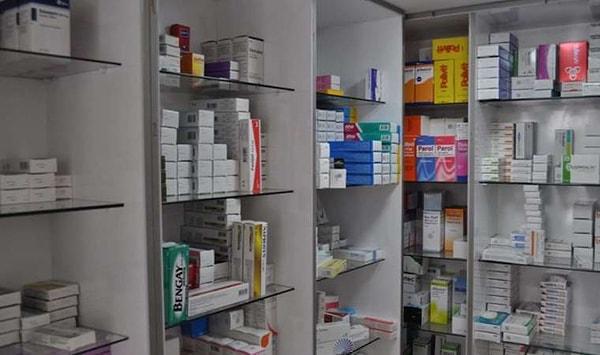 Sağlık Bakanlığının belirlediği ilaç euro kuru, döviz fiyatlarındaki kontrol edilemeyen artışa bir türlü yetişemiyor.