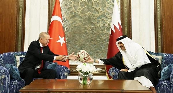 Cumhurbaşkanı Erdoğan ve Katar Emiri Şeyh Temim bin Hamed Al Sani'nin kişisel olarak da diplomatik olarak da arasının iyi olduğu görülür. Son görüşmelerine de bu görüntüler yansımıştı.