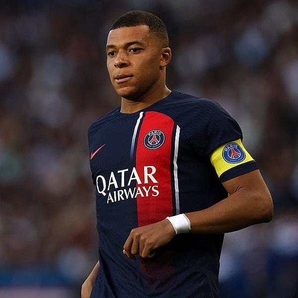 Athletic’te yer alan habere göre 24 yaşındaki yıldıza daha önce yaptığı teklifi yukarı çeken Al-Hilal, Fransız ekibine 300 milyon Euro bonservis bedeli önermişti.