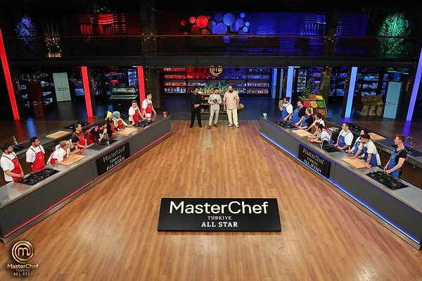 MasterChef Türkiye All Star'da dün akşam yeni haftanın ilk dokunulmazlık ve takım oyunu oynandı.