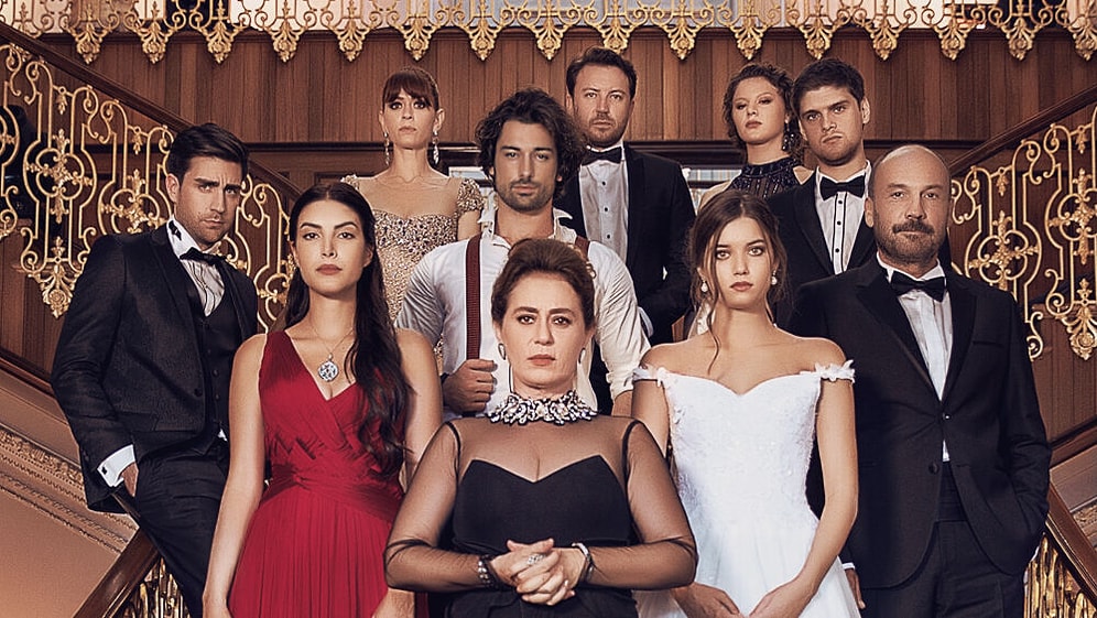 Fazilet Hanım ve Kızları (Mrs. Fazilet and Her Daughters): A Captivating Turkish Drama