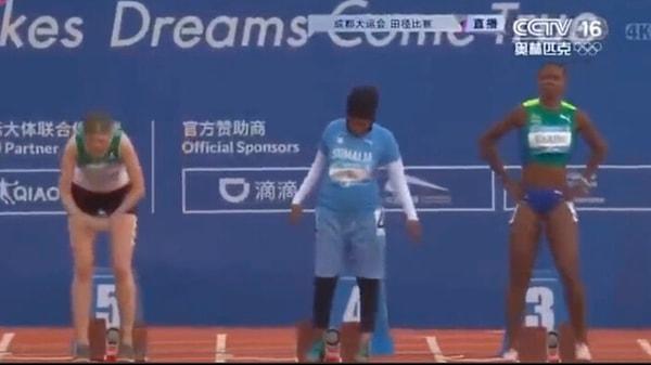 FISU Dünya Üniversite Oyunları'nda 100 metre yarışında ülkesi Somali'yi temsil etmek için Çin'in Cengdu kentine giden Nasra Abukar Ali'nin görüntüleri sosyal medyada viral olmuştu.