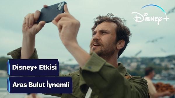 Sebebi ise aynı zamanda reklam yüzlerinden birisi olan Aras Bulut İynemli'nin başrolünde yer alacağı Atatürk dizisiyle ilgili.