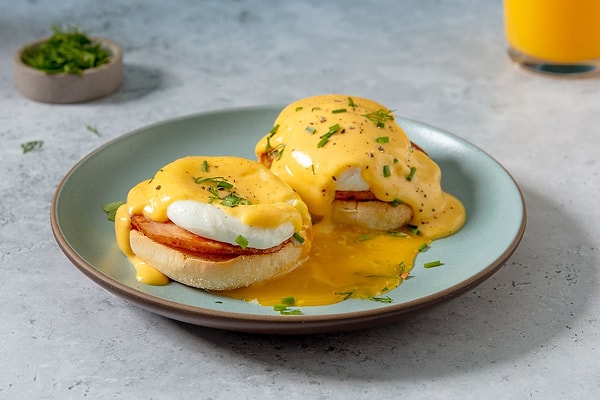 4. Egg Benedict