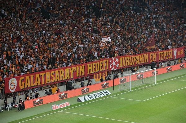 Galatasaray, Olimpija Ljubljana'yı elemesi halinde Şampiyonlar Ligi play-off turunda karşılaşacağı muhtemel rakibi belli oldu.