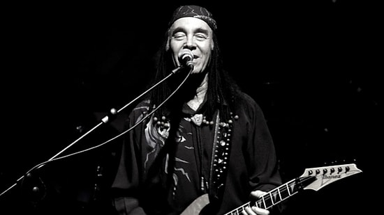 Rock Müziğin Efsanesi Erkin Koray Hayatını Kaybetti