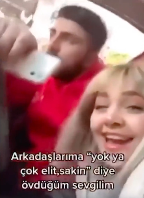 Sosyal medyada bir kadın ve erkeğin görüntüleri gündem oldu.