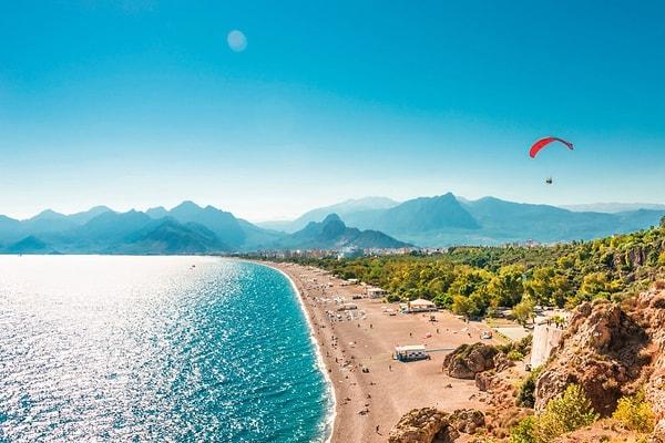 A Slice of Paradise: Lara Beach in Antalya