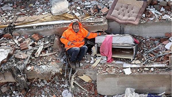 Onlardan biri de depremde annesini, babasını ve ablasını kaybeden Nehir Karakuş'tu...