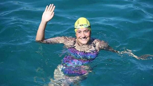 İlk katıldığı uluslararası Aquamasters yüzme yarışında 6 kilometrelik parkurda kadınlar klasman 1'incisi oldu.