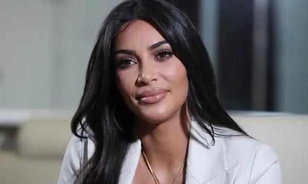 Kardashian ailesi her hareketiyle gündem olmayı biliyor: Şimdi de Kim Kardashian, yaptığı yeni reklamla gündeme geldi.