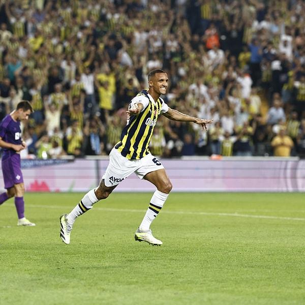 İlk yarısı 0-0 biten karşılaşmada goller ikinci yarıda geldi. Fenerbahçe'de golleri Becao, İrfan Can Kahveci ve Dusan Tadic kaydetti.