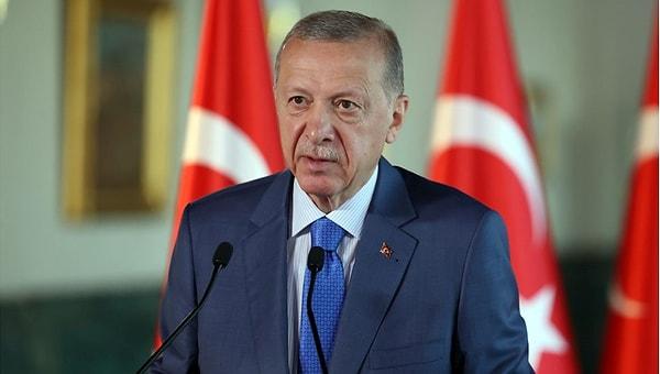 Cumhurbaşkanı Recep Tayyip Erdoğan’ın imzasıyla Resmi Gazete’de yeni atama kararları yayınladı. Kara, Deniz ve Hava Kuvvetleri komutanlıkları ile 11 bakanlıkta 145 genel müdür ataması yapıldı.
