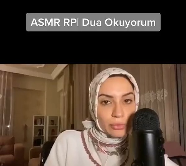 Dilşad o videosunda ise saçlarını kapatarak ve Kur'an-ı Kerim'i eline alarak ASMR olarak dua okudu.