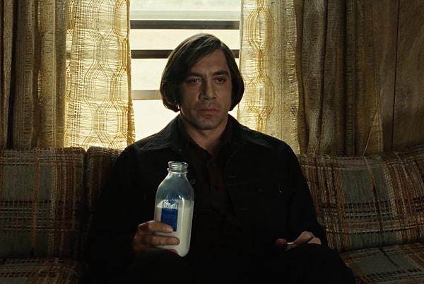 10. No Country For Old Men (2007) / Anton Chigurh