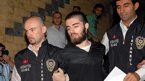 Cem Garipoğlu, 14 yıl önce Münevver Karabulut’u canice katletmiş ve uzun süre kaçtıktan sonra polise teslim olmuştu.