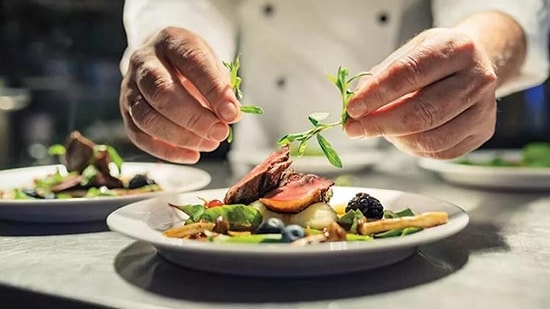 Bir Yemek Yarışmasına Katılsan Hangi Kategoride Yarışırdın?