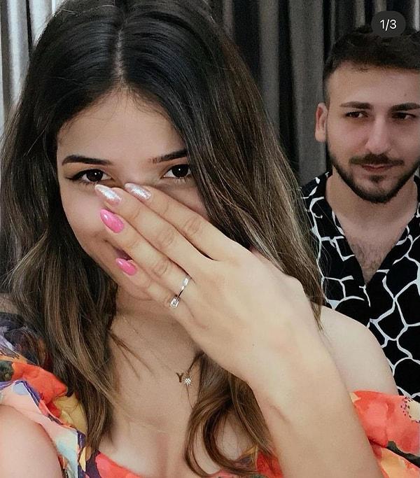 Can Taşan, kendisi gibi sosyal medya fenomeni olan kız arkadaşı Yaren Kara'ya 3 Temmuz tarihinde evlilik teklifi yaptığı ve çiftin düğün hazırlığında olduğu ortaya çıktı.