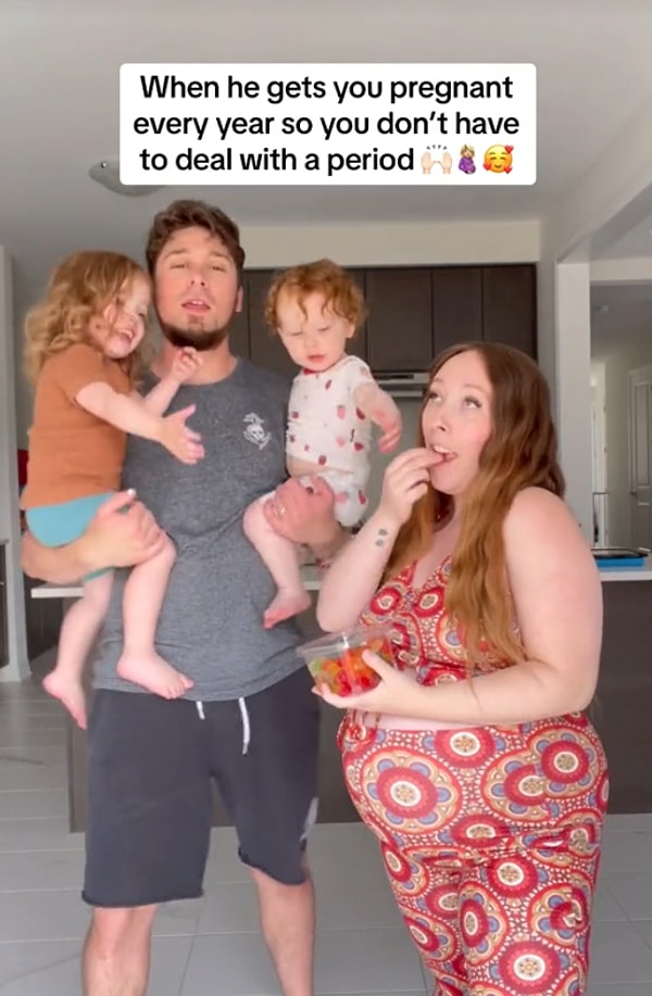 Eşi Aaron ve çocukları ile videosunu paylaşan Chantel, adet sorununa dair "Eşin her yıl seni hamile bıraktığı için regl dönemiyle uğraşmak zorunda kalmazsın" yazdı.