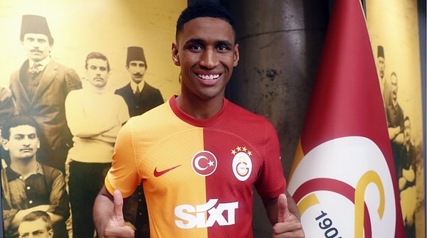 Bu kez Galatasaray, Fenerbahçe'nin çok istediği Tete'yi kadrosuna katmış ve transfer şampiyonluğuna bir adım daha yaklaşmıştı.