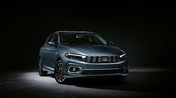 Fiat Egea Sedan 1.4 Fire 95 bg Urban Manuel- 779 bin 900 TL