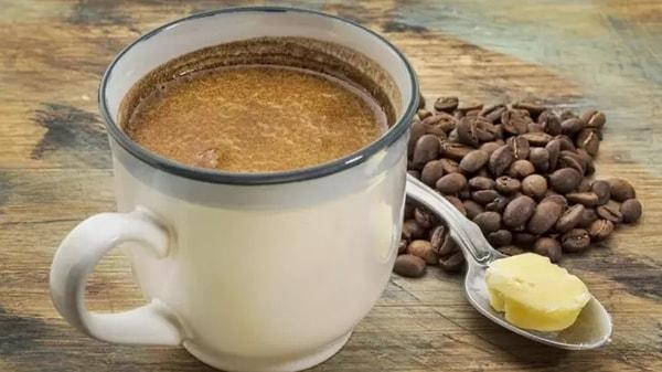 Prof. Dr. Canan Karatay tarafından sunulan sağlıklı yaşam ve kilo verme önerileri çok yakından takip ediliyor. Karatay'ın en çok ilgi gören önerilerinden bir tanesi de tereyağlı kahve tüketimi oldu.