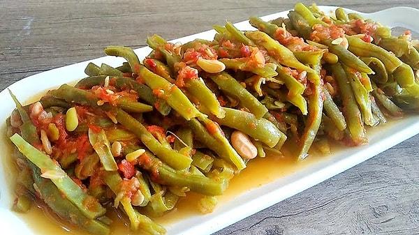 Zeytinyağlı Taze Fasulye (Green Beans with Olive Oil)