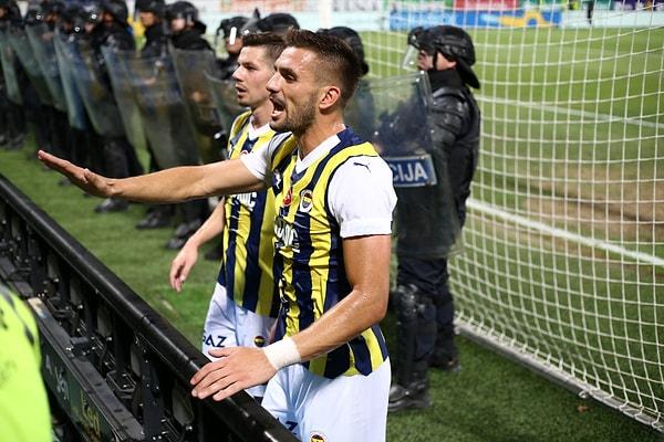 Temsilcimiz Fenerbahçe devam eden karşılaşmada mücadelesini sürdürdü. 78. dakikada Szymanski'nin golüyle deplasmanda 2-0 öne geçti.