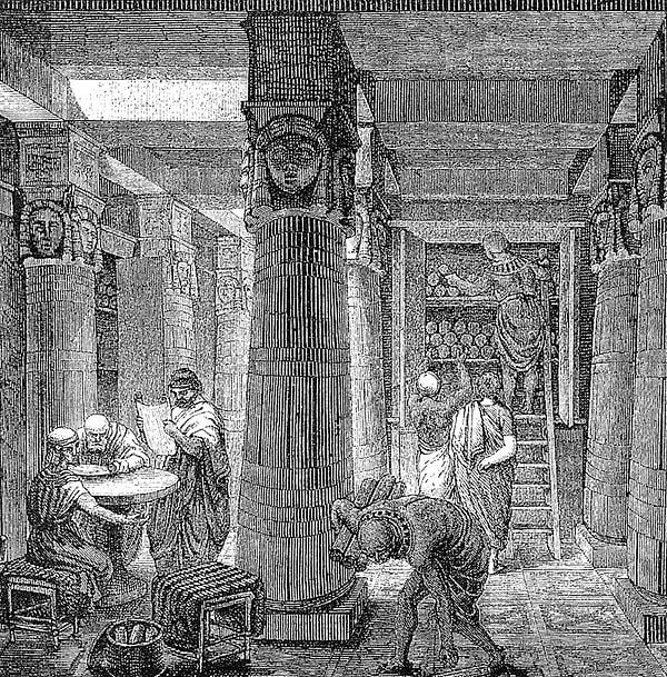 14. II. Ptolemy hükümdarlığı döneminde Antik Mısır'da şehre gelen bütün ziyaretçilerin sahip oldukları kitaplar alınıp, kopyalanıp İskenderiye Kütüphanesi'ne ekleniyordu.