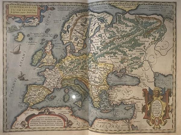 15. 1595'de çizilen Avrupa haritası.