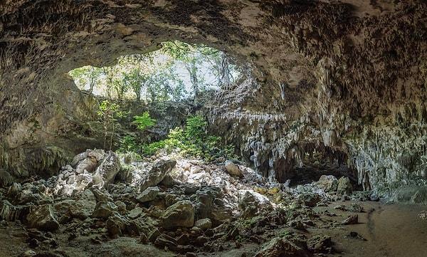 Trabuc Mağaraları, çatışmanın bedelini ve zorluklar karşısındaki beklenmedik sonuçları hatırlatıyor.