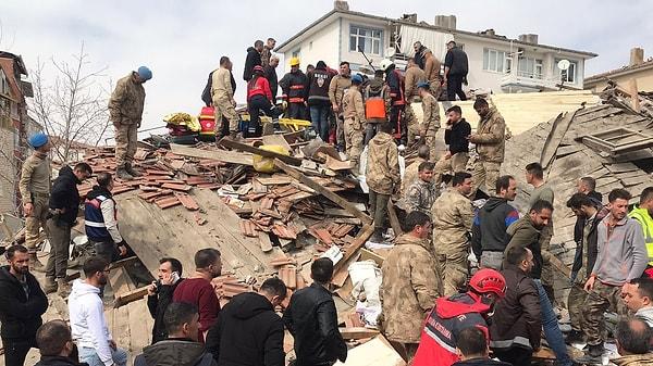 5. 27 Şubat'ta Malatya'nın Yeşilyurt ilçesi, 5,6 büyüklüğünde bir depremin merkez üssü oldu. Bu deprem sonucunda çeşitli binaların çöktüğü bilgisi alındı ve sarsıntı, bölgedeki birçok şehir tarafından da hissedildi. AFAD'ın aktardığı bilgilere göre, deprem nedeniyle 29 bina yıkıldı ve 110 kişi yaralandı. Maalesef bu olayda bir kişi yaşamını yitirdi.