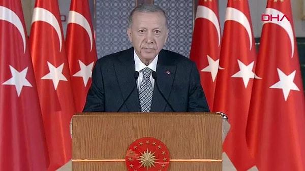 Cumhurbaşkanı Recep Tayyip Erdoğan, yangının yayılımının kontrol altına alındığını söyledi.