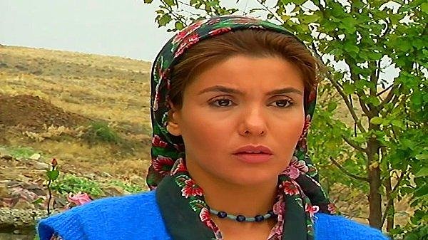 O dönem yakın arkadaş olarak gördüğü Gülben Ergen’in eve gelmeyip sadece mesajla taziye bildirmesi, Can’ı derinden yaraladı.