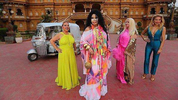 Diva Bülent Ersoy, Safiye Soyman ve Banu Alkan, televizyonda yayınlanan "Dünya Güzellerim" programının ardından "Dünya Güzellerim Masada" YouTube kanalında video yüklemeye başladılar.