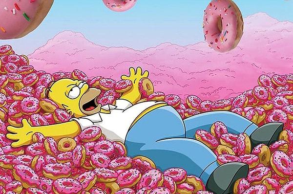Birçok filmden aşina olduğumuz kadarıyla, toroid şeklinde tatlı bir çörek olan donut, Amerikan kültürünün önemli bir parçası. Hayır, durun, bugün Homer Simpson'dan değil, Amerikan polislerinden bahsedeceğiz.