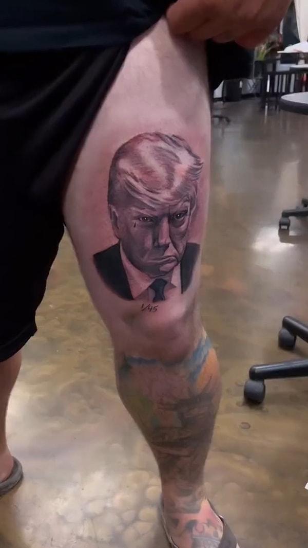 Fakat Donald Trump'ın destekçilerinden biri, eski ABD başkanının yaşadığı bu 'politik' buhranda ona destek olmak için sabıka fotoğrafının dövmesini yaptırdı.