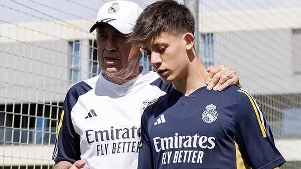 Real Madrid'in hazırlık maçlarında sakatlığı nedeniyle forma giyemeyen genç oyuncunun ekim ayından itibaren eflatun-beyazlı formayı sırtına geçirmesi bekleniyor.