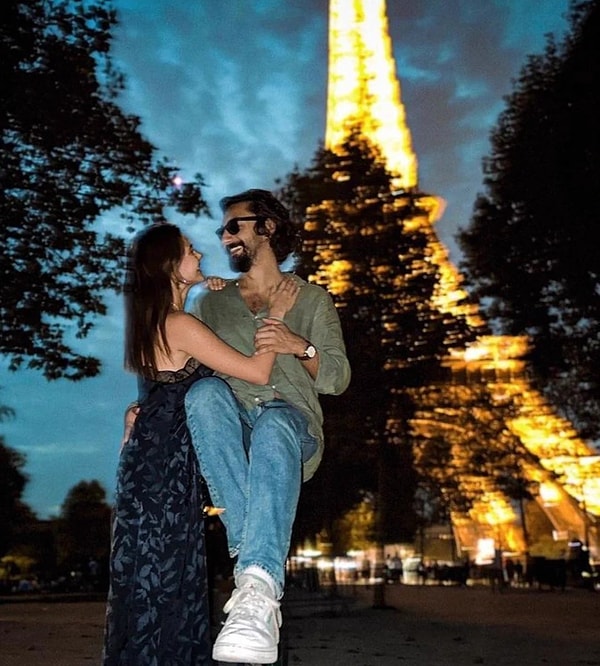 Umut Evirgen ve Alina Boz, aşklarını Paris'te böyle ilan etti