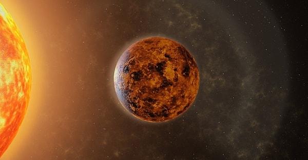 Bazı astrologlara göre 31 Ağustos'a kadar Venüs'ün 8 cm sağa kayacağından dolayı aşk tutulması yaşanacağı iddia ediliyor.
