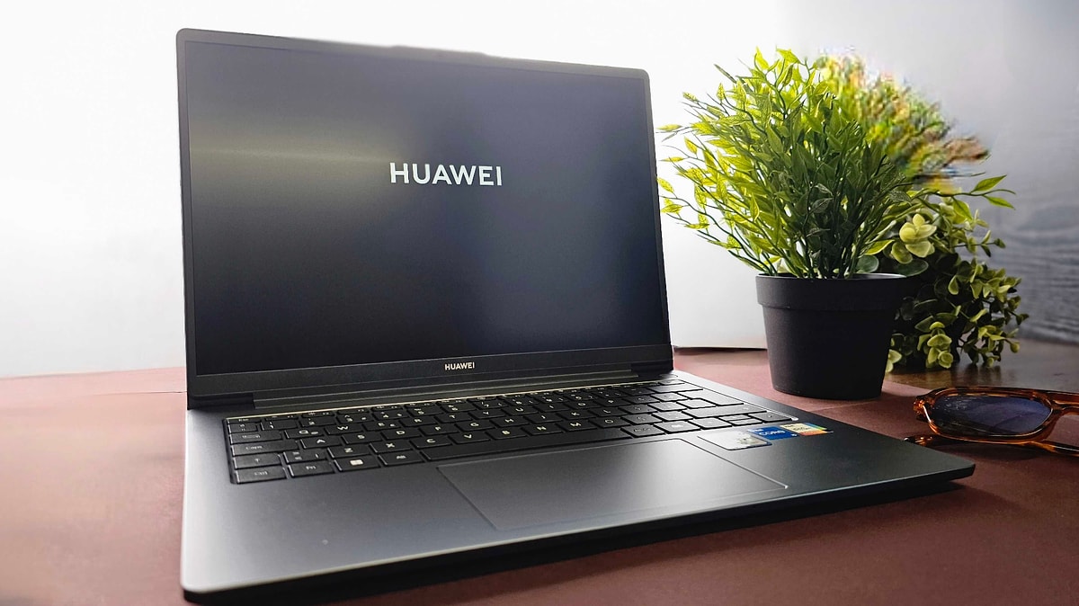 Performansı Yüksek Konforla Buluşturan Yeni Huawei Matebook D14 Ürün ...