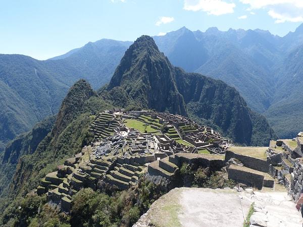 7. Dünyanın yeni 7 harikasından biri olan antik şehir Machu Picchu...