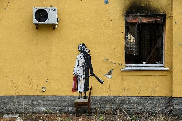 17. En ünlü Çağdaş sanatçı muhtemelen Banksy'dir.