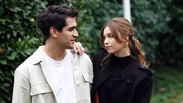 Ardından Afra Saraçoğlu'nun Yalı Çapkını dizisinde birlikte oynadığı rol arkadaşı Mert Ramazan Demir ile bir ilişkiye başladığı iddiaları ortaya atılmıştı.