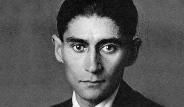 Kafka, hayatı boyunca pek çok eser vermiş olsa da çoğu eseri tanınmamış ve ödül almamıştır ancak bu, gelecek nesillerin onu keşfetmelerini engellememiştir.