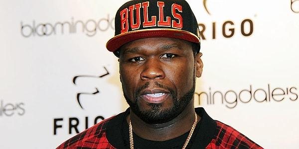 16. Ünlü rapçi 50 Cent, Los Angeles'ta verdiği bir konser esnasında mikrofonun çalışmamasına sinirlenip rastgele bir şekilde fırlattı. İddialara göre mikrofon, izleyicilerden birinin kafasını yardı.