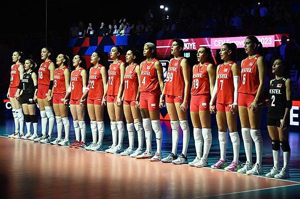 2023 CEV Avrupa Voleybol Şampiyonası sırasında ülkemizi başarıyla temsil eden A Milli Kadın Voleybol Takımımızın değerli oyuncuları gündemden düşmüyor.